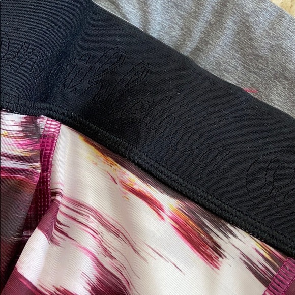 Lululemon biker shorts - Picture 3 of 5